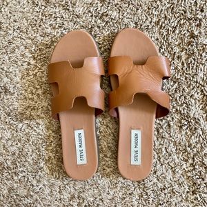 *LIKE NEW* Steve Madden sandals